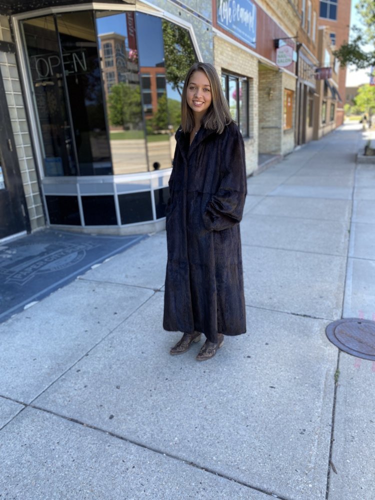 Dark Ranch Mink Full Length Coat, Size 3XL