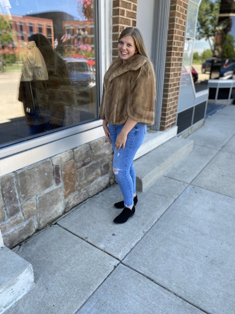 Demi Buff Mink Stole, Size OS