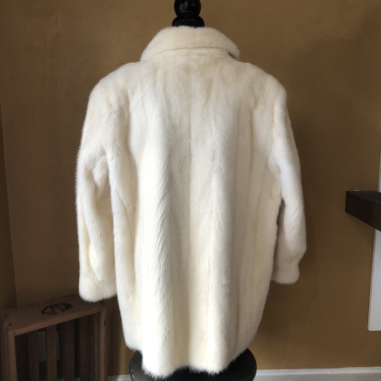 Muckerheide Opal Mink Coat, Size XL