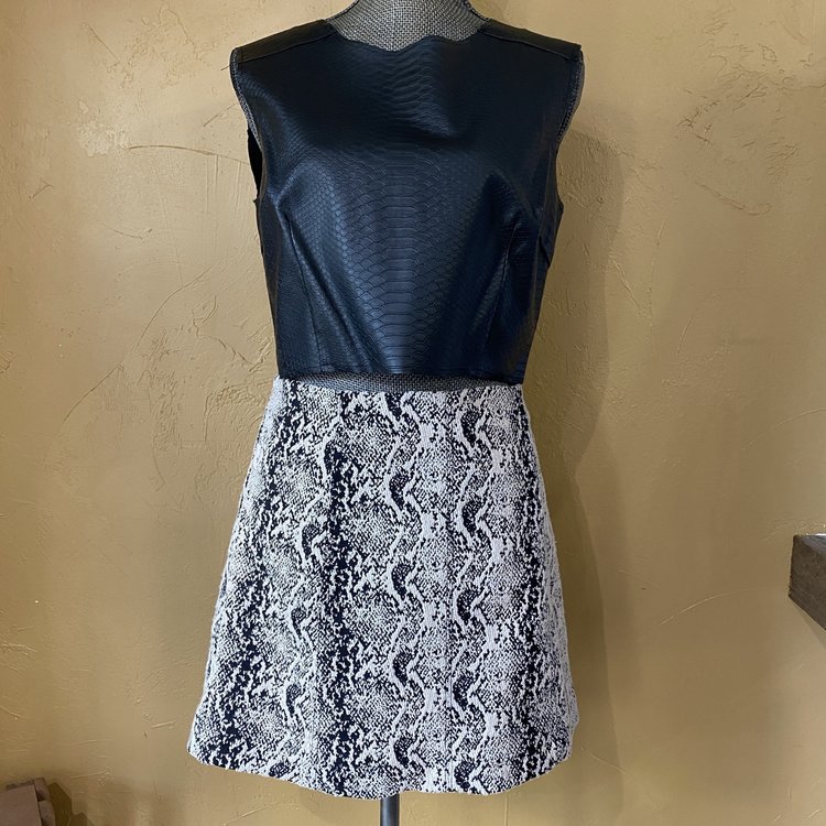 Free People Black Faux Leather Textured Crop Tank, Size L