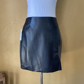 Guess Black Faux Leather Skirt, Size 6