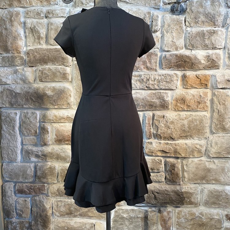 Black Flounce Cap Sleeves Party Dress, Size M