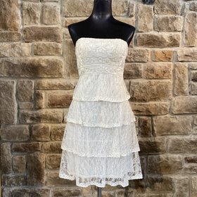 Sue Wong Sue Wong White Lace Ruffle Dress, Size 6