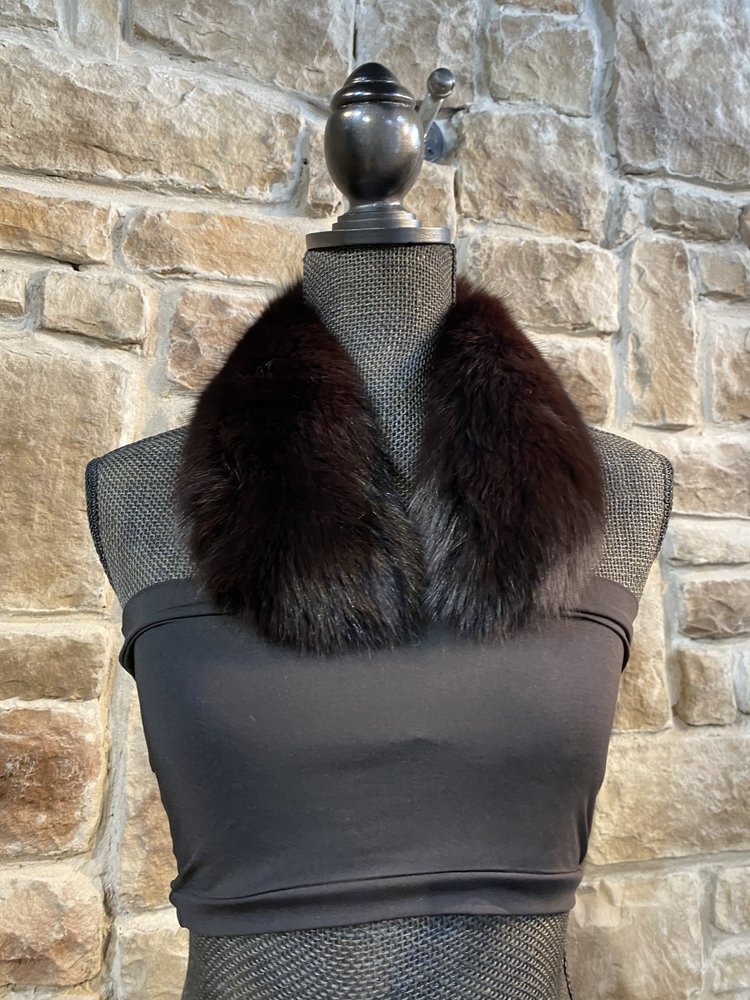 Black/Mahogany Fox Collar, 22 inch