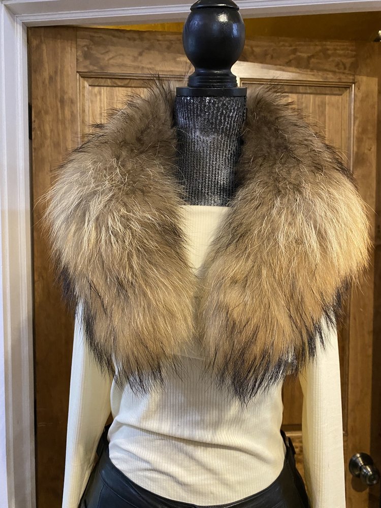 Finnish Raccoon Collar, 31 inch