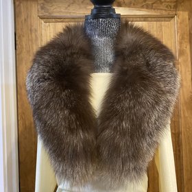 Silver Fox Statement Collar, 35 inch
