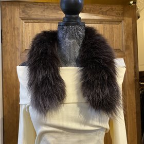 Dyed Fox Collar, 26 inch