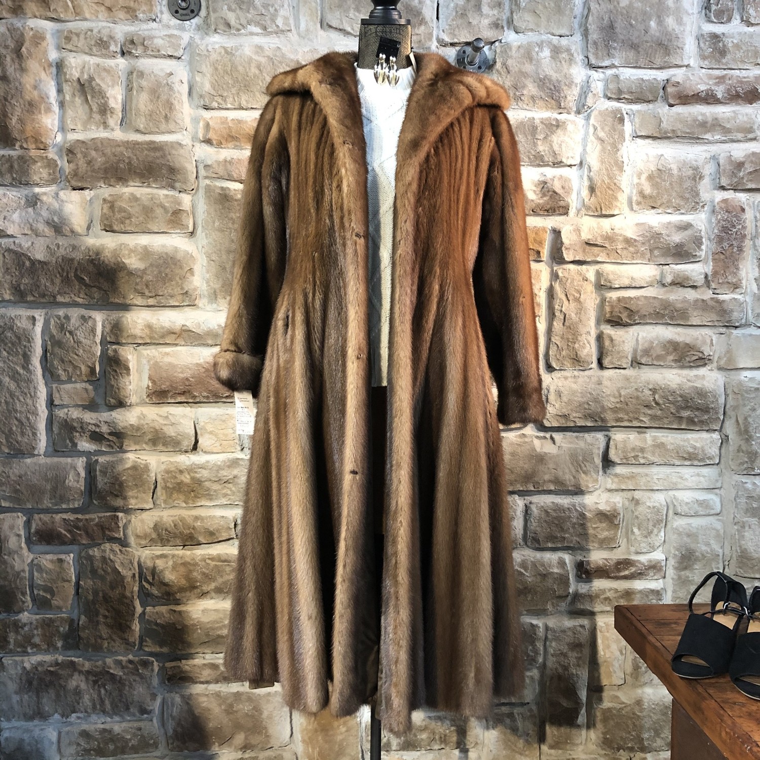 Full Length Ranch Mink Coat with Detachable Hood, Size M Elements