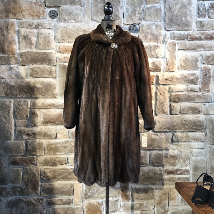Ranch Mink Swirl Coat, Size M