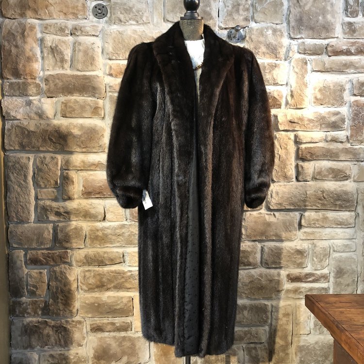 Lakritz & Picus Dark Ranch Mink Full Length Coat w/ Bishop Sleeve, Size M