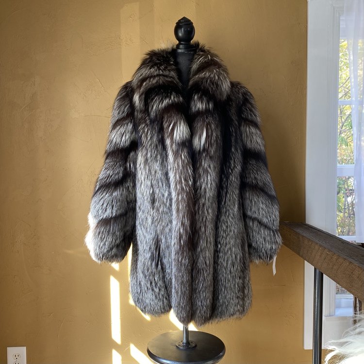 Silver Fox Stroller, Size XL