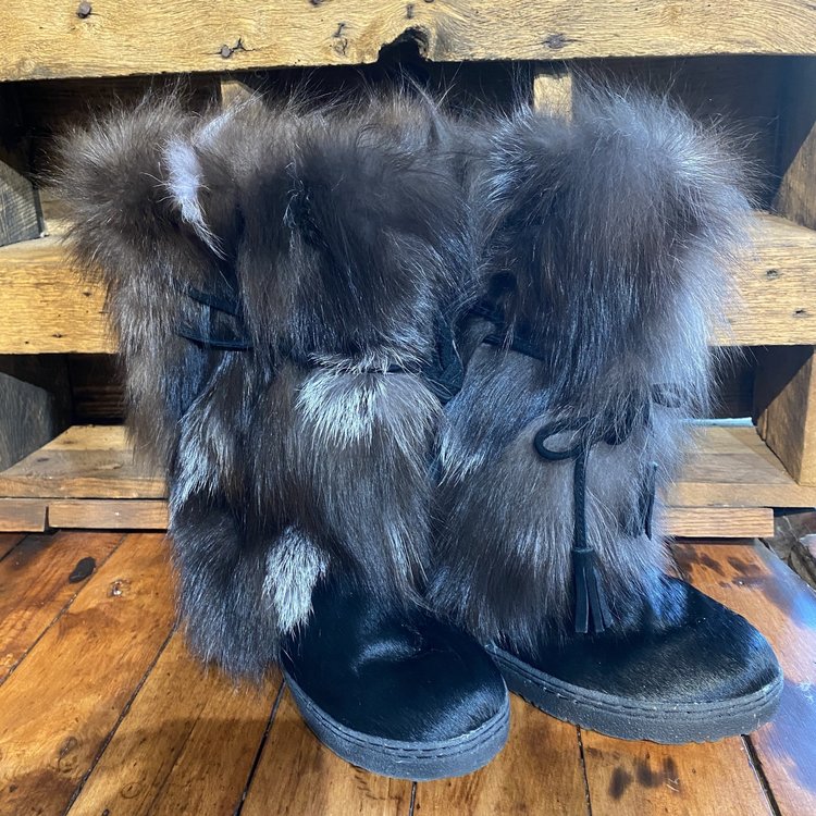 Calf Skin Boots with Fox, Size 9