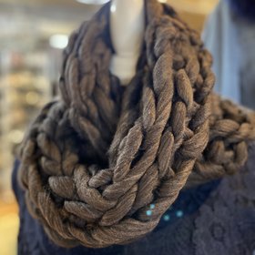 Chunky Infinity Scarf