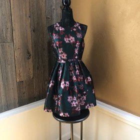 Green Floral Jacquard Dress, Size 10