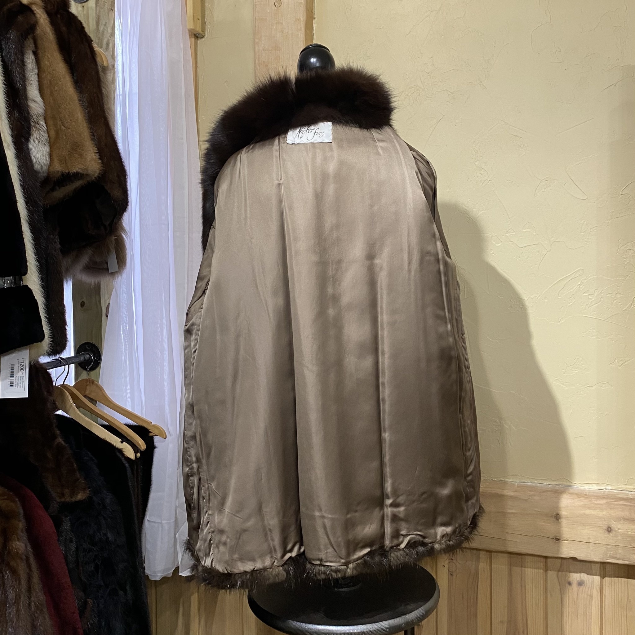 Beaver Full Length Coat with Fox Tuxedo Trim, Size M - Elements Unleashed