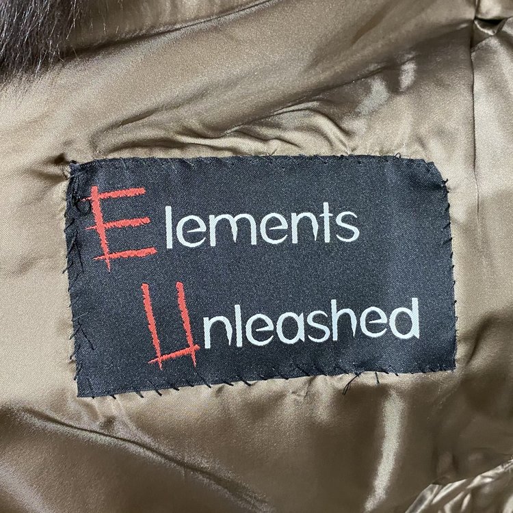 Nigbor Furs Beaver Full Length Coat with Fox Tuxedo Trim, Size M