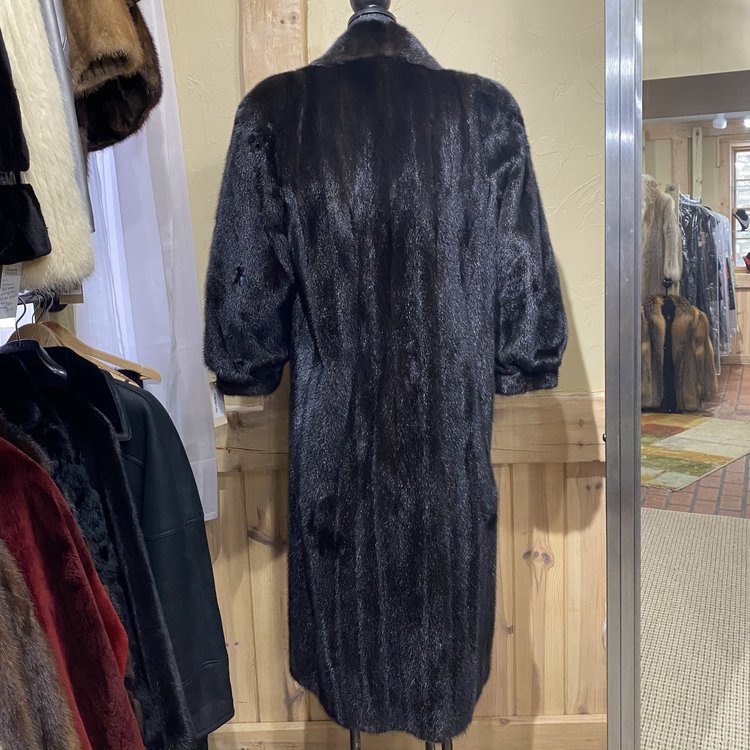 Nigbor Furs Dark Ranch Mink Full Length Coat, Size M :)