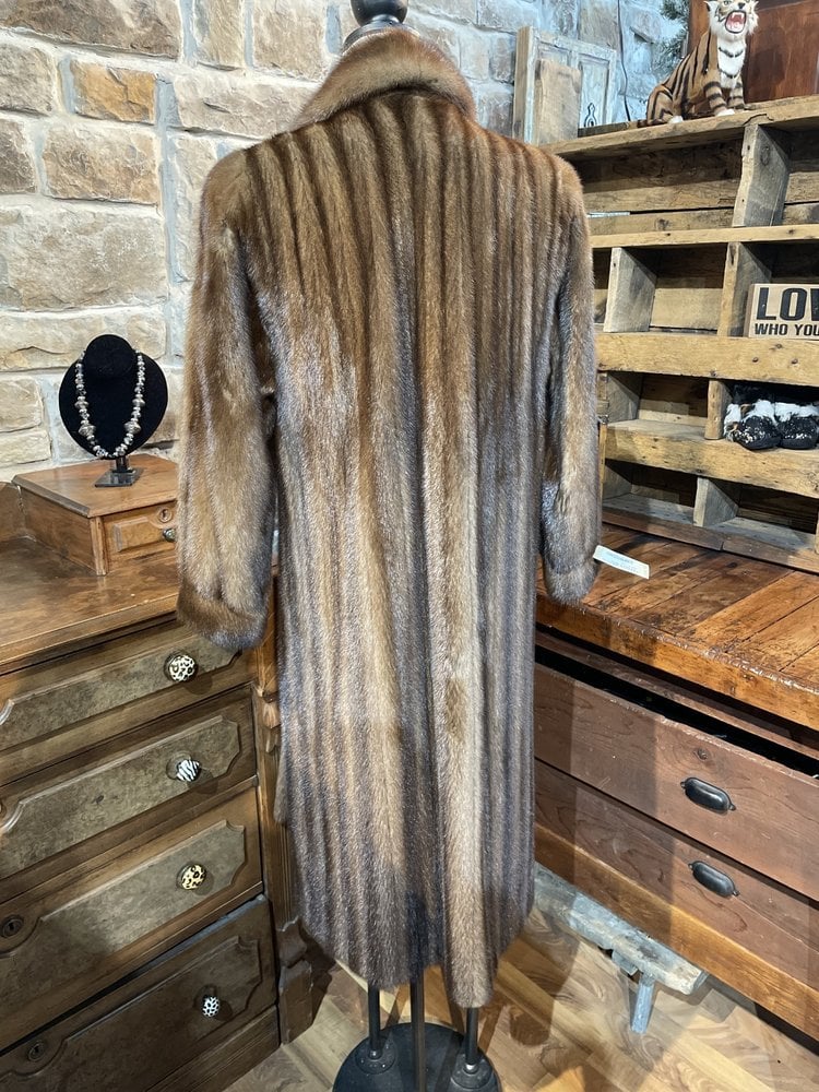 Ranch Mink w/ Banded Cuff Coat 48", Size M