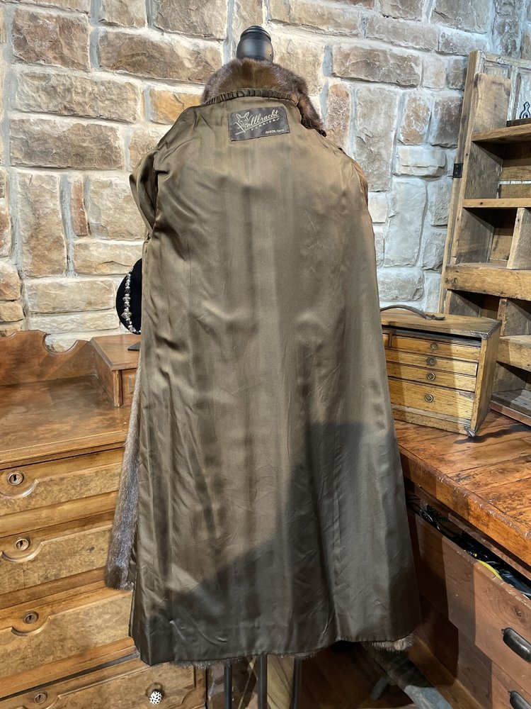 Dark Ranch Mink Coat w/ Banded Cuffs, Size M