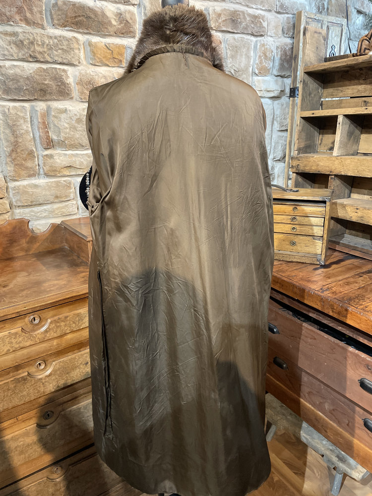 Natural Beaver Coat, Size M