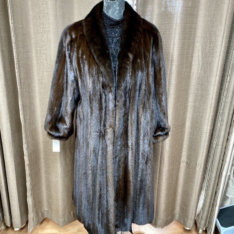 Furs By Truesdell Ranch Lunaraine Mink Coat, Size M