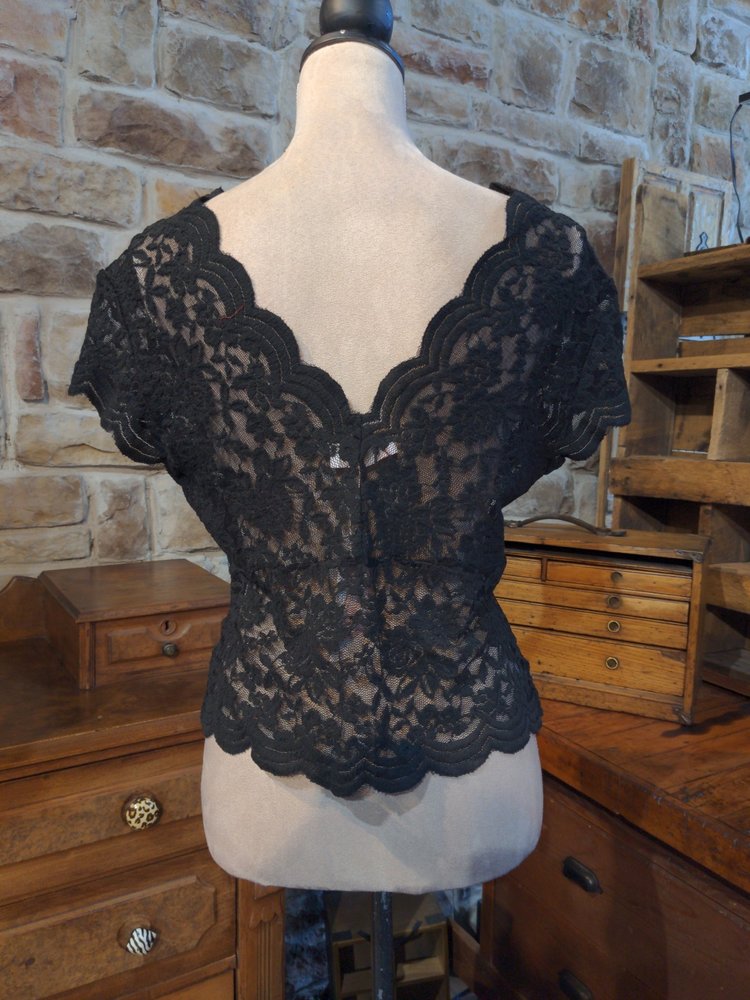 C+D+M Black Lace Crop Top