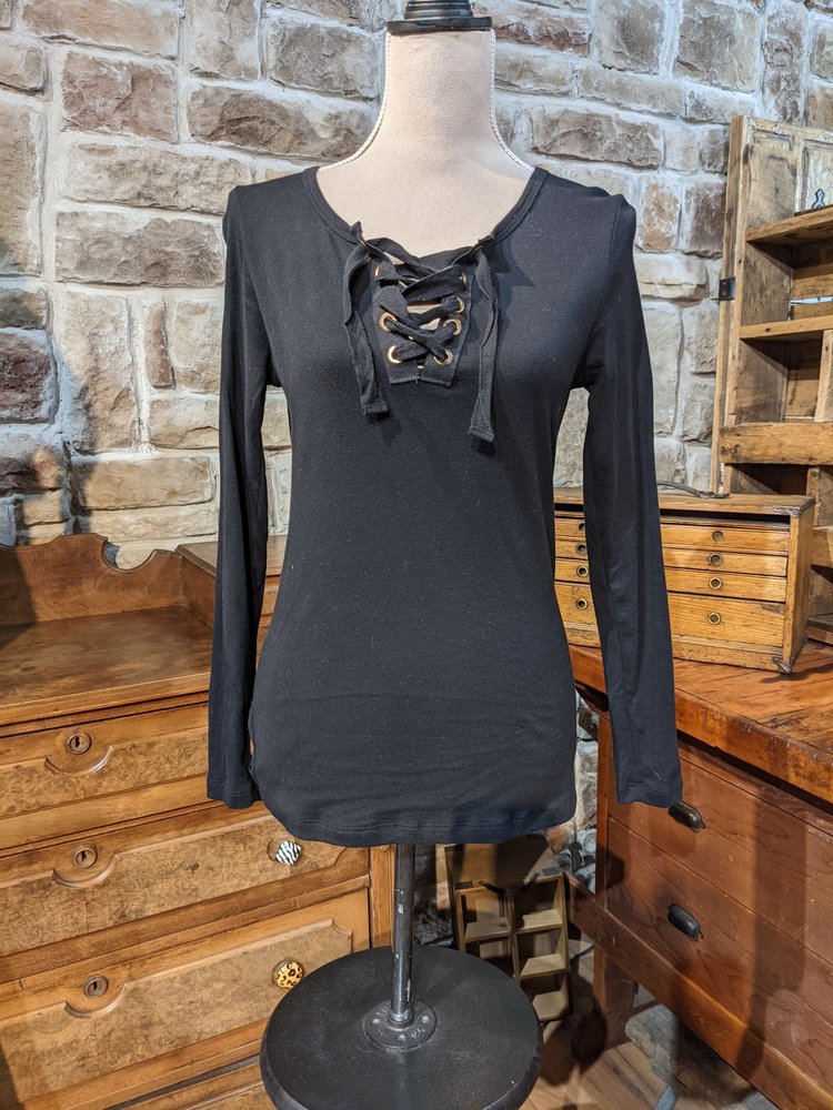 Vocal Apparel Black Lace-Up Long Sleeve Top