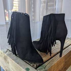 Black Bootie with Fringe, Size 8