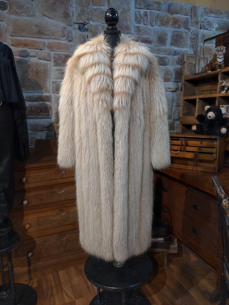 Amber Fox Long Coat, Size M