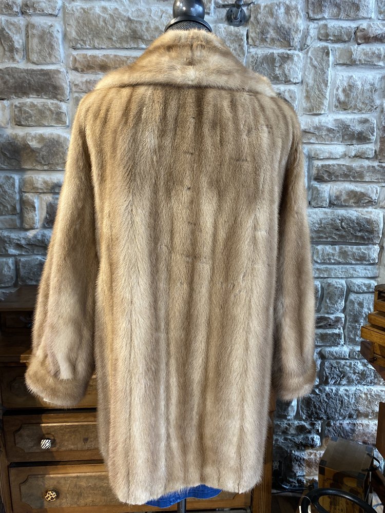 Krieck Furs Autumn Haze Ranch Mink Coat, Size M