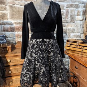 Xscape Black Velvet A-Line Cocktail Dress, Size 10