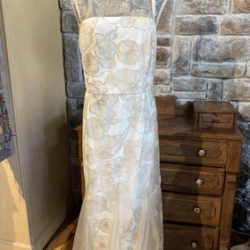 Adrianna Papell Gold Flower Sleeveless Gown, Size  22W
