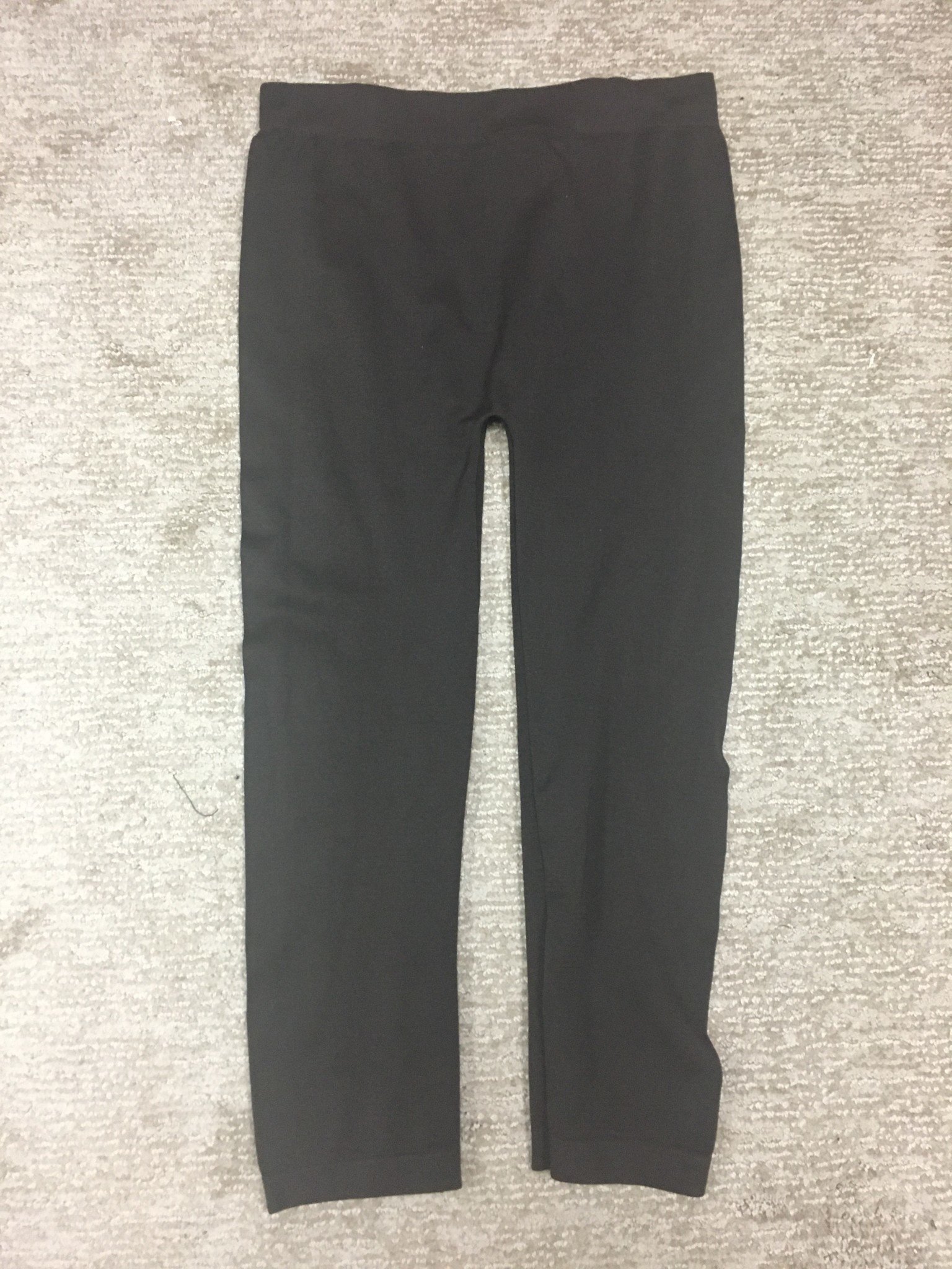 NWT SOFRA Lightweight Polyester 90% Spandex 10% Leggings FREE SIZE