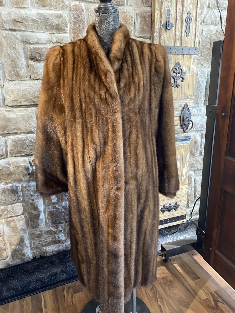Ranch Mink Full Length Coat w/ Banded Cuff 45", Size L
