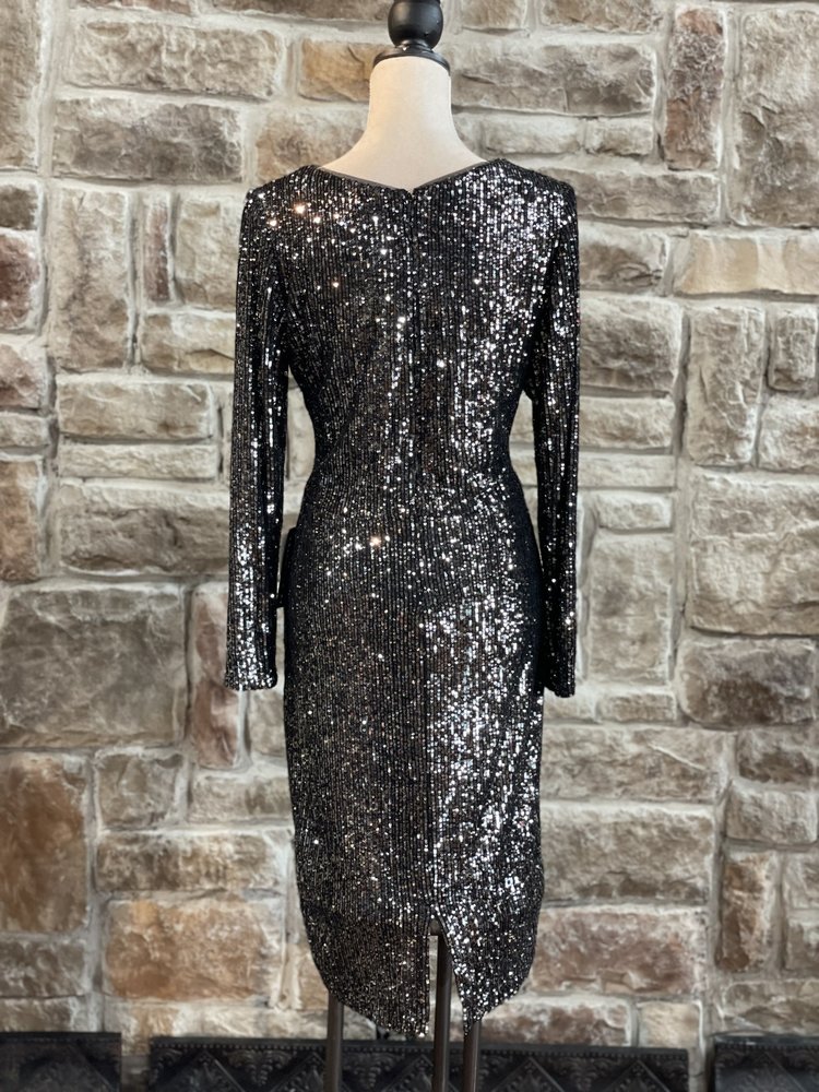 Xscape Gray Sequin Long SLeeve Dress, Size 14