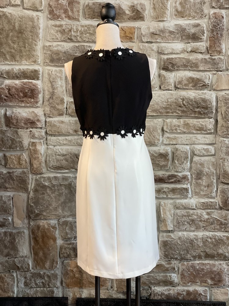 Taylor Black and White Dress with Daisies, Size 10