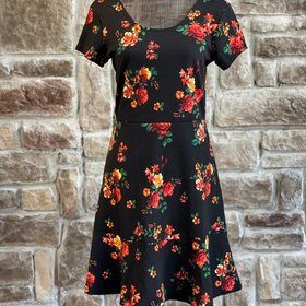 Planet Gold Black Floral with Flounce Hem, Size L