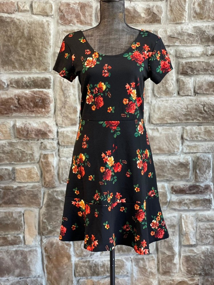 Planet Gold Black Floral with Flounce Hem, Size L