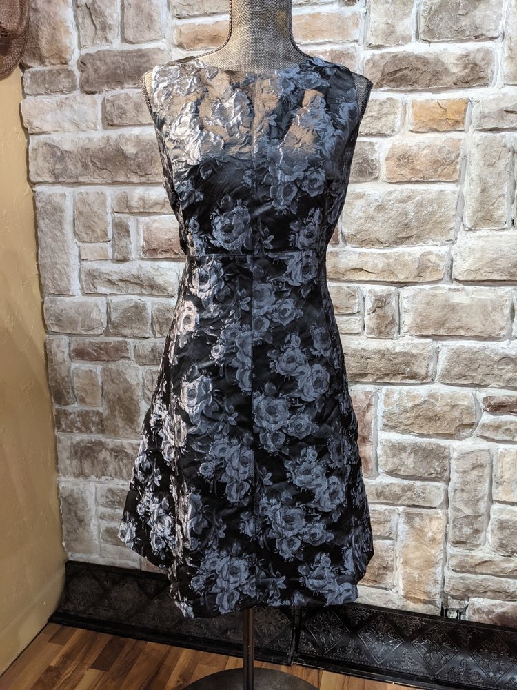 American Living Black A-Line in Gray Floral Brocade, Size 14