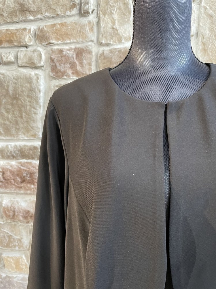 Jessica Howard Black Mesh Cuff Bolero Jacket