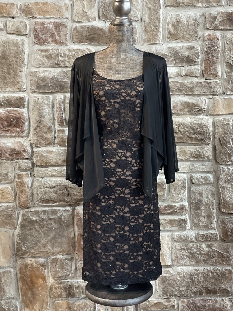 Connected Apparel Black Lace Dress With Mesh Shawl, Size 24W
