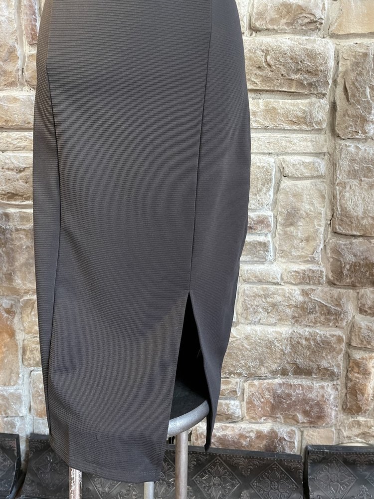 Almost Famous Black Gold Detail Ribbed Bodycon Dress, Size 1X