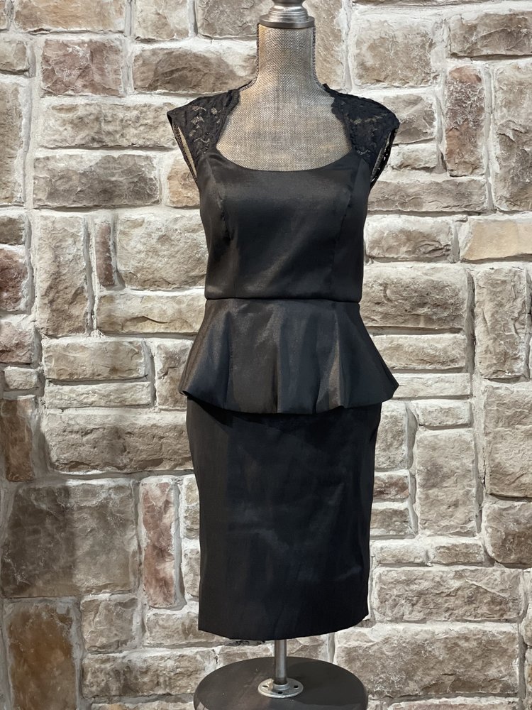 Caché Black Taffeta Peplum Dress, Size 10