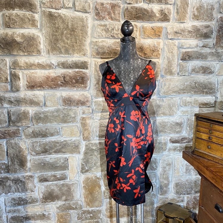 Guess Black and Red Floral Sheath Dress