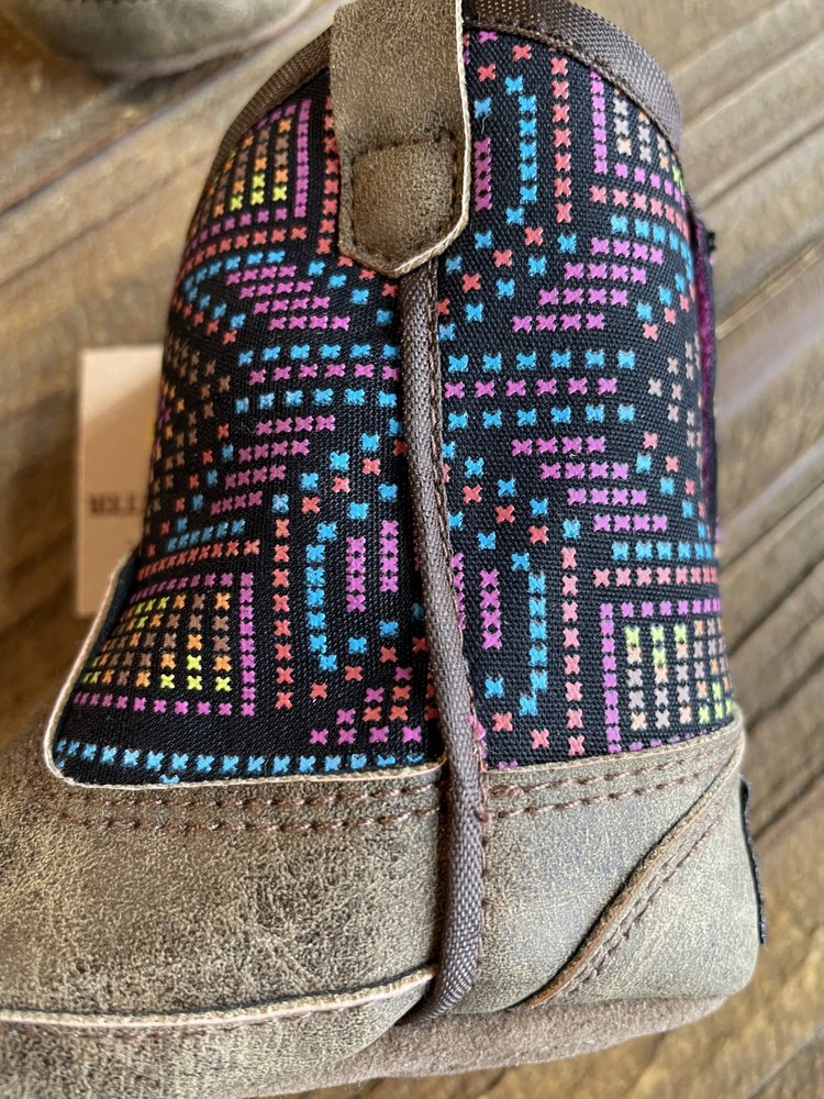 Blazin Roxx Baby Buckers Hailey (Needlepoint Star)