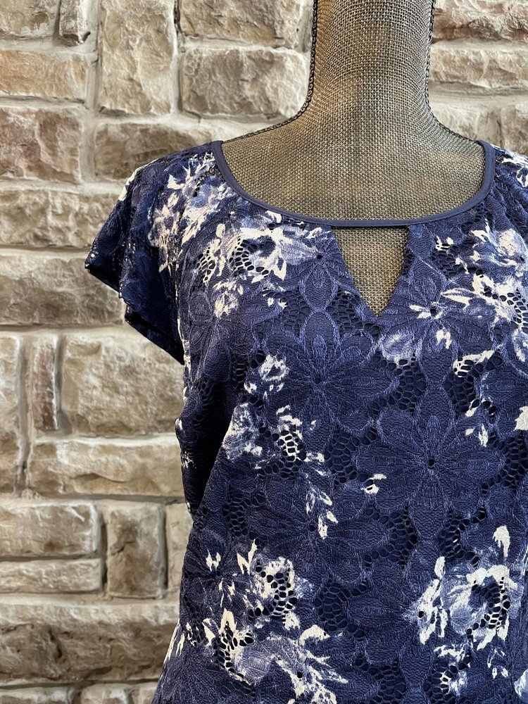 City Studio Navy and White Key Hole Floral Dress
