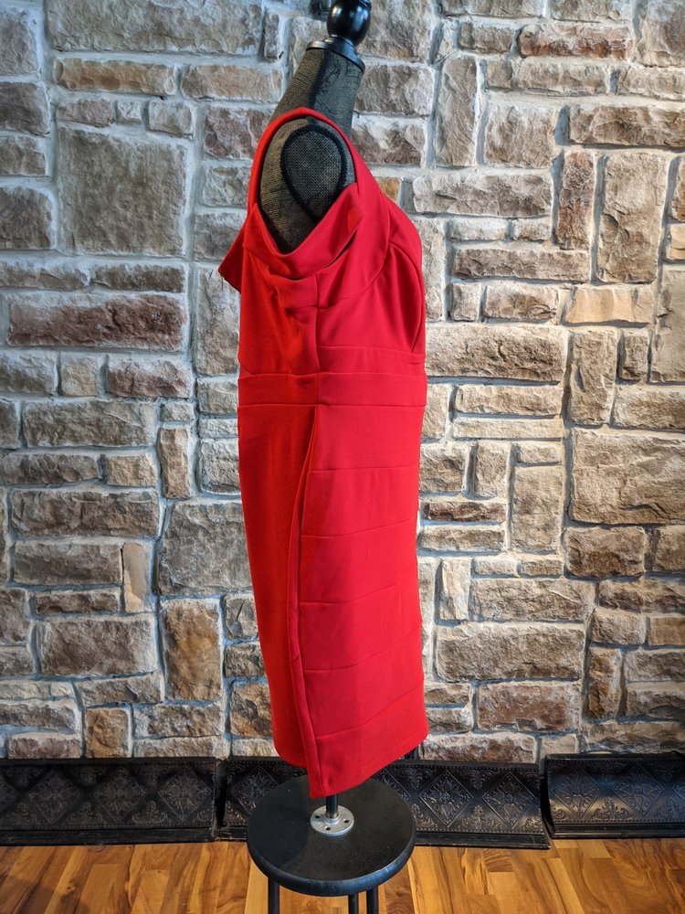 Emerald Sundae Red Bodycon Dress with Cold Shoulder, Size 2X