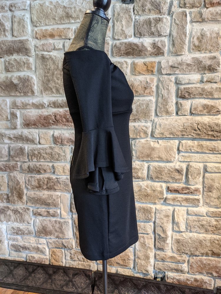 Teeze Me Black Off-Shoulder Sheath with Bell Sleeves, Size 9/10