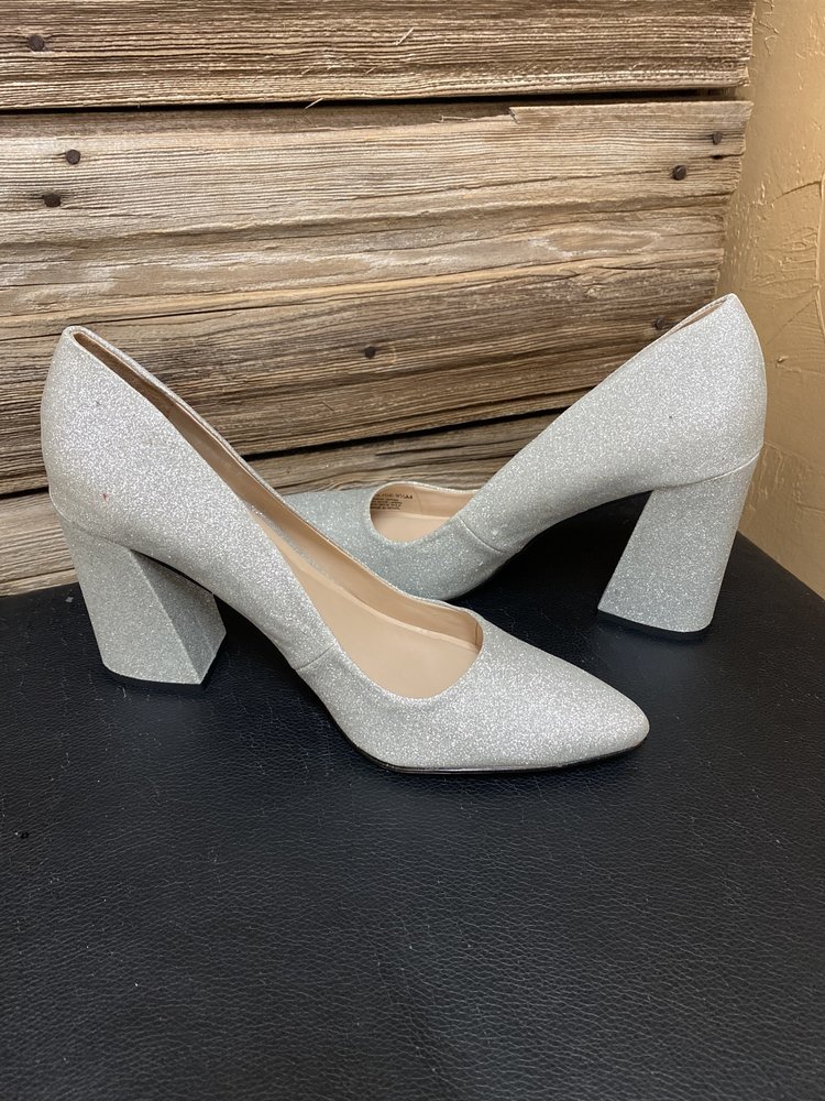 Vince Camuto Silver Vince Camuto, Size 9.5