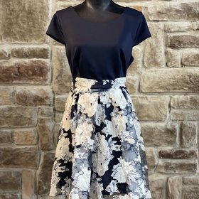 B Darlin Navy Cap Sleeve Floral Skirt Dress, Size 15/16